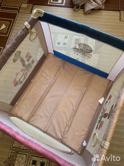 Манеж детский складной