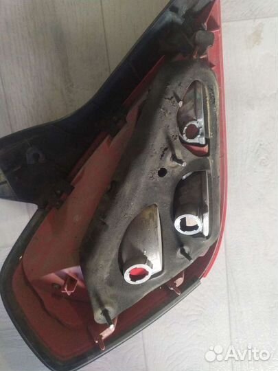 Фонарь задний правый teana 31