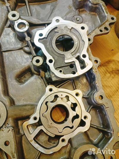 Лобовая крышка масляного насоса двигателя G4FG