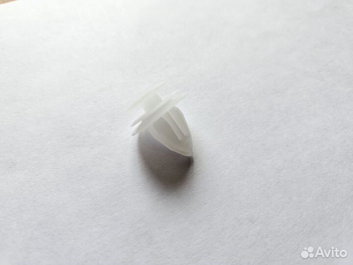 Клипсы для автомобилей Honda