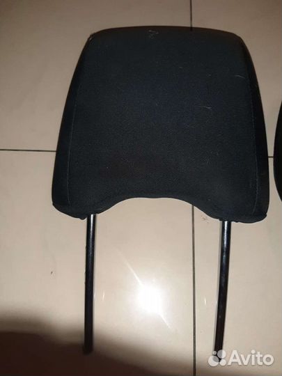 Подголовники от Субару Форестер sg 2005-2007г.в