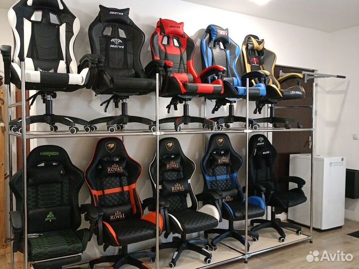 Игровое компьютерное кресло