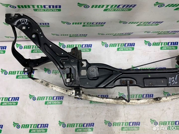 Телевизор панель радиаторов передний Mercedes Benz