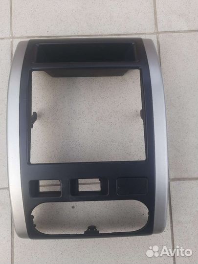 Рамка магнитолы Ниссан Х Трэил Т31