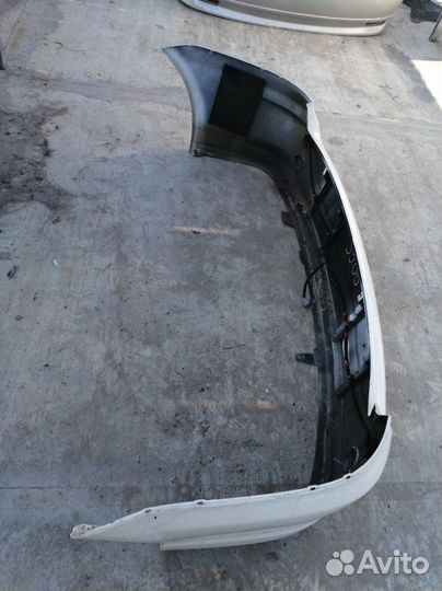 Бампер задний Toyota Ipsum ACM26