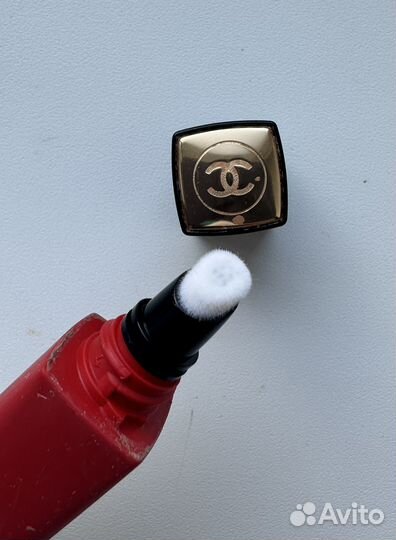 Chanel помада матовая 954