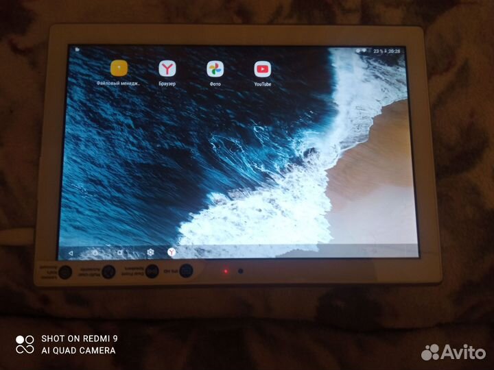 Планшет Lenovo