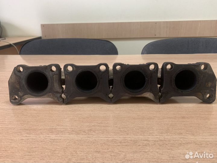 Выпускной коллектор 06А 253 033N