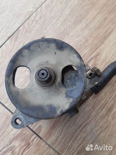 Насос гидроусилителя kio