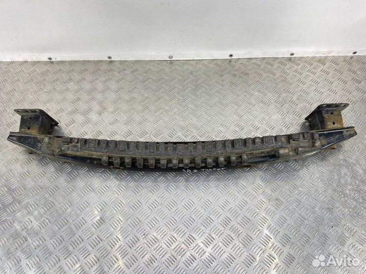 Усилитель бампера задний Volkswagen Touareg GP