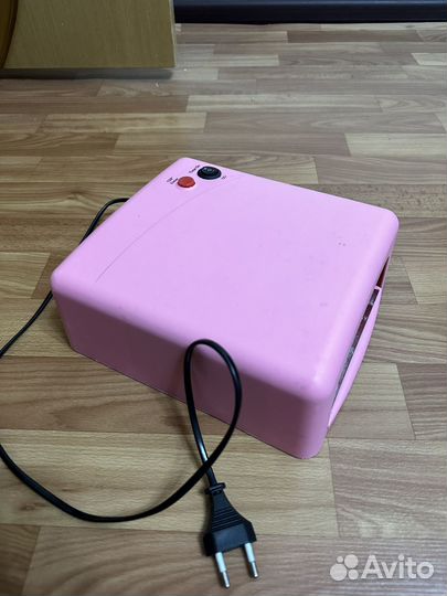 Лампа для маникюра