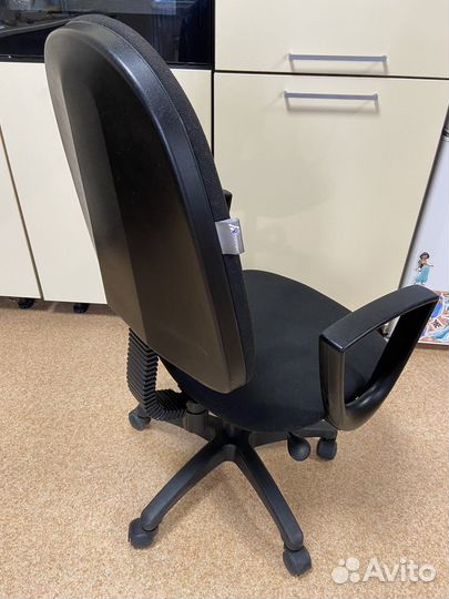 Компьютерное кресло