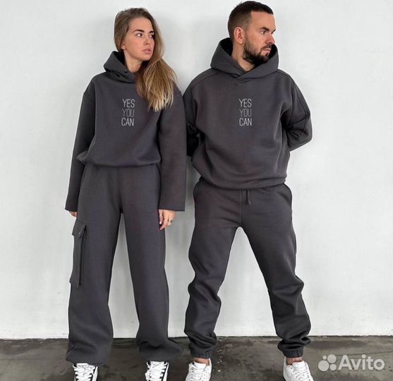 Парные спортивные костюмы