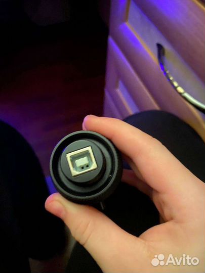 Студийный микрофон