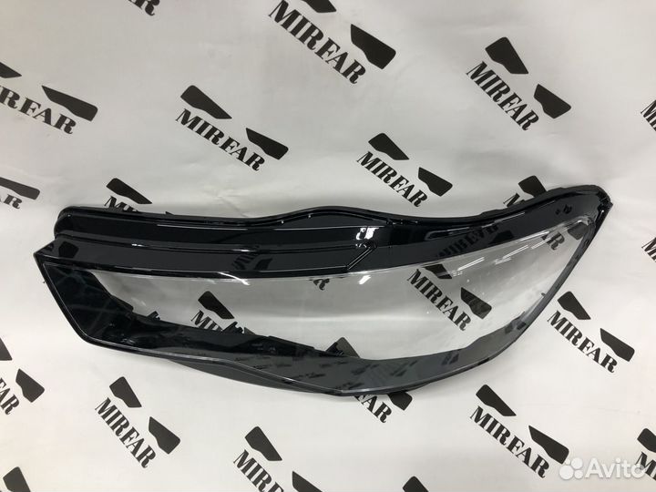 Левое стекло фары Audi A6 C7 2014-2018 Рестайлинг