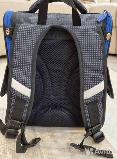 Школьный рюкзак