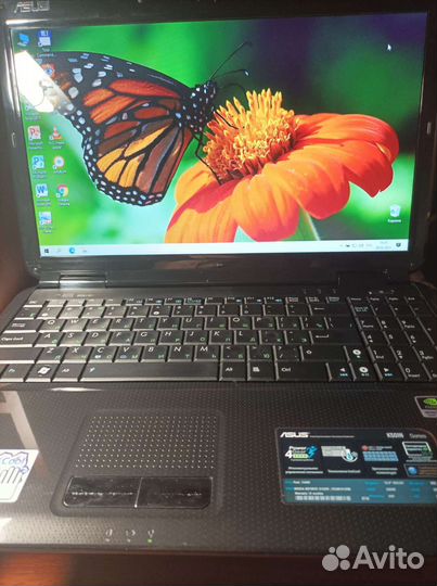 Ноутбук asus
