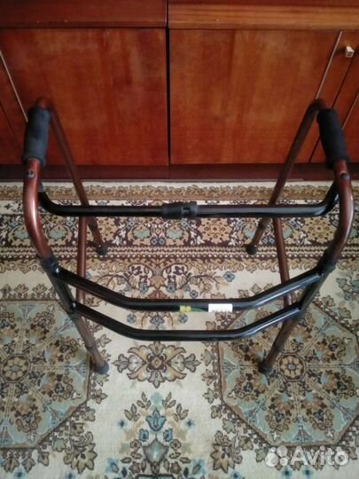 Ходунки для взрослых