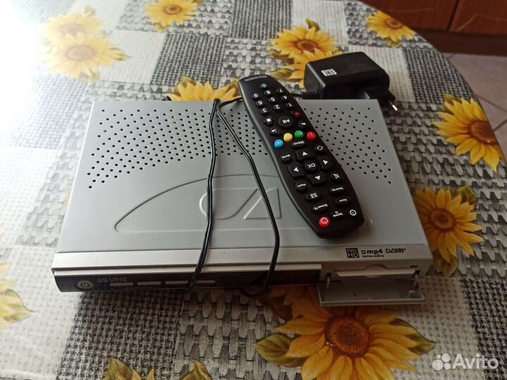 Ресивер триколор GS U510