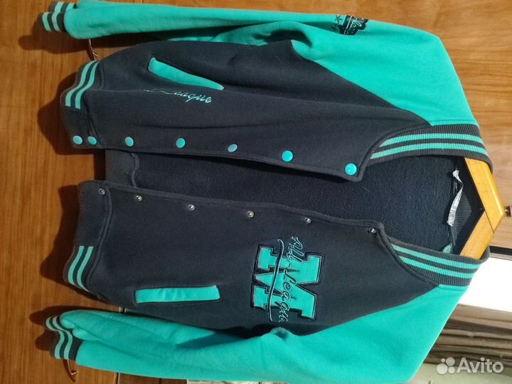 Бомбер утепленный