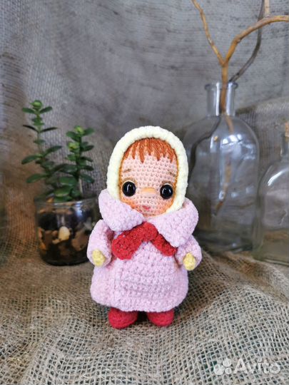 Игрушка Куколка вязанная в шубке с шарфом и шапке