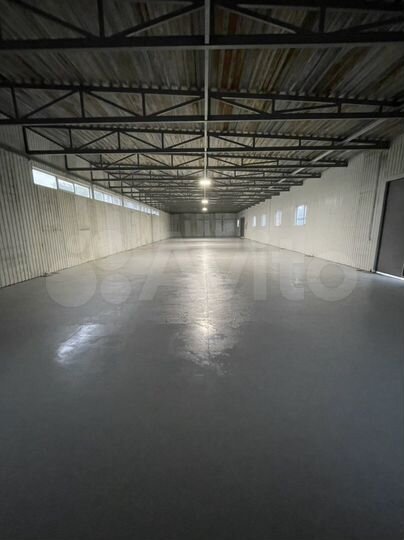 Складские и производственние помещения, 1500 м²