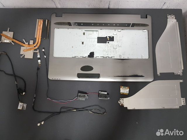 Ноутбук DNS MT50IN1 на запчасти