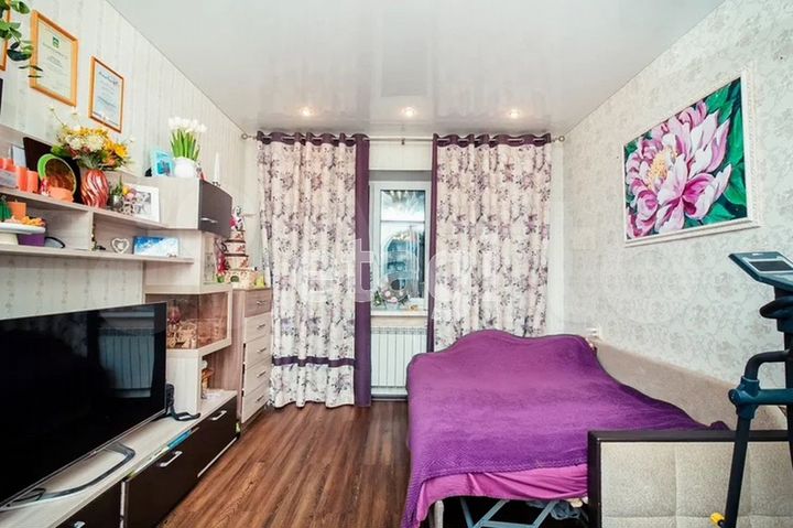 4-к. квартира, 89 м², 5/5 эт.