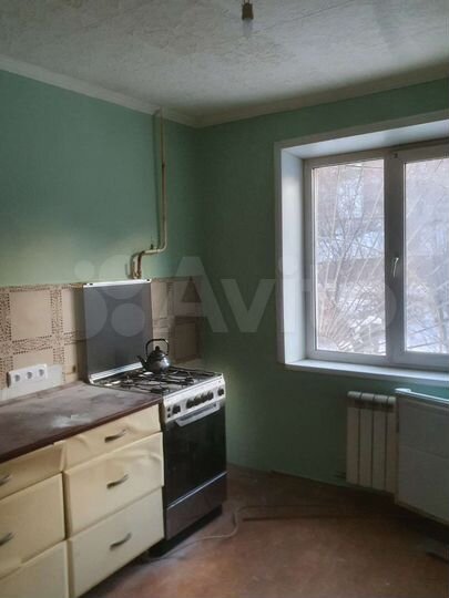 4-к. квартира, 86 м², 1/10 эт.