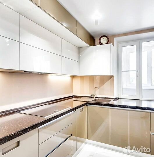 Угловая кухня с мдф фасадами