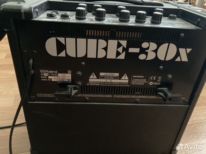 Гитарный комбоусилитель 30Вт