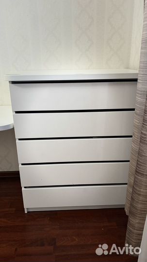Комод белый