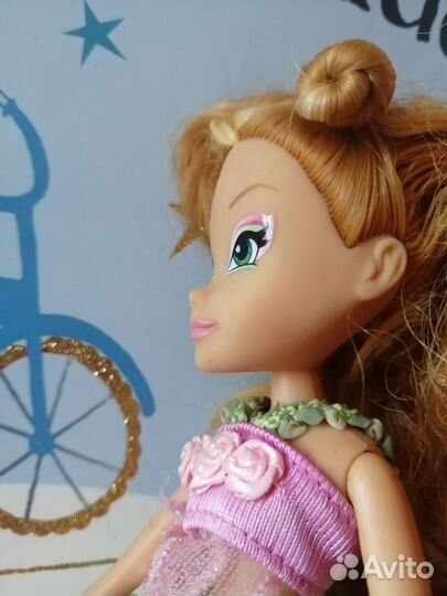 Кукла Winx Флора