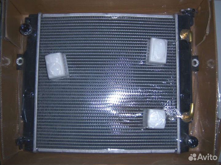 Радиатор toyota 1.5 1DZ2 4Y