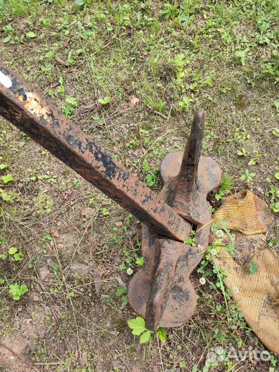 Якорь для катера