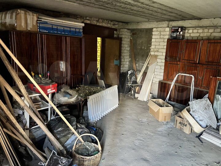 Гараж, > 30 м²