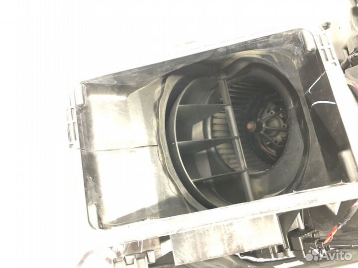 Корпус печки Bmw X5 E70 LCI N63B44 2011