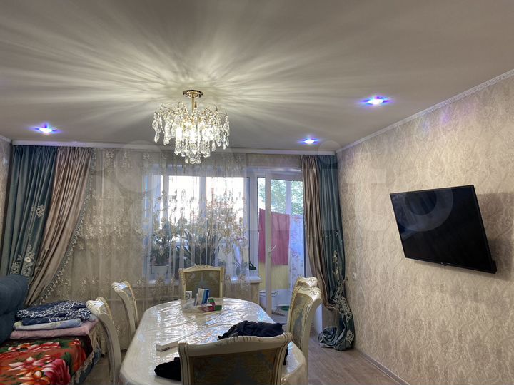 4-к. квартира, 75 м², 2/9 эт.