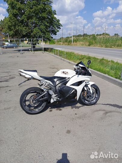 Хонда сбр600рр2. с абс