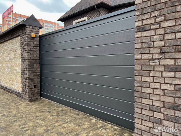 Ворота для гаража / секционные