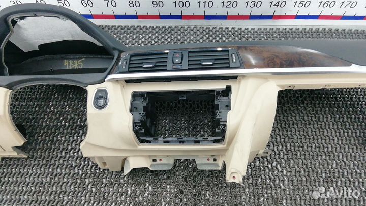 Торпедо BMW 3-серия F30/F31/F80 2011