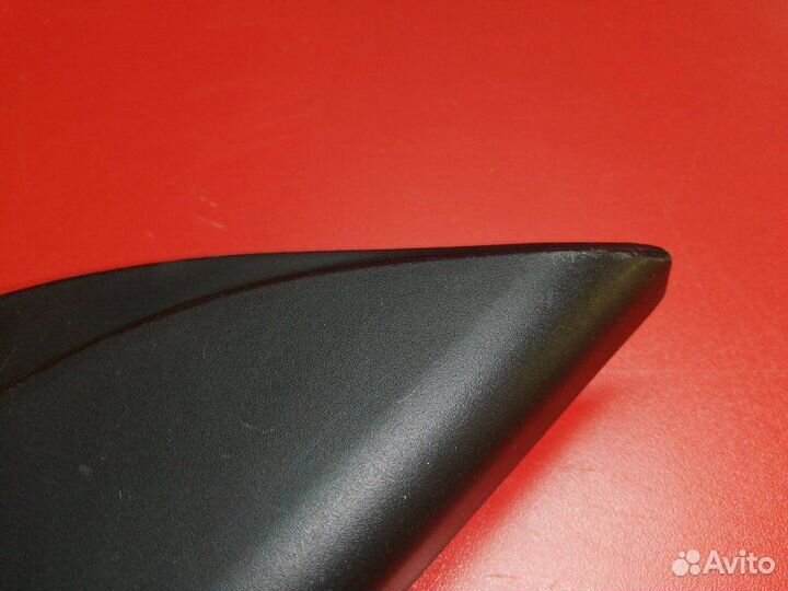 Уголок двери внутренний правый Hyundai Solaris RB