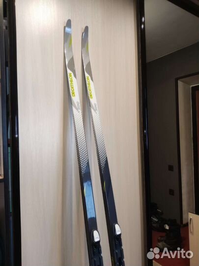 Лыжи беговые с насечками 200 см