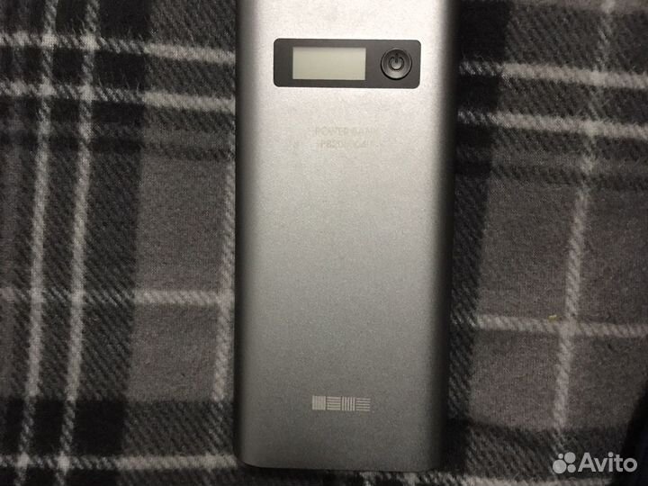 Портативное зарядное устройство