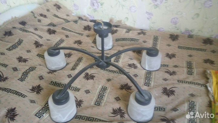 Люстра потолочная