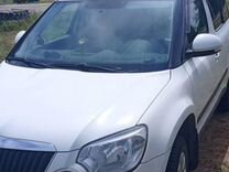 Skoda Yeti 1.2 AMT, 2010, 227 214 км, с пробегом, цена 780 000 руб.