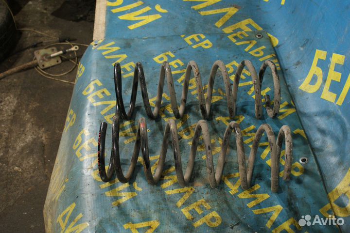 Задняя пружина Ssang Yong Musso