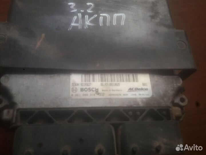 Блок управления двигателем Chevrolet Captiva c100