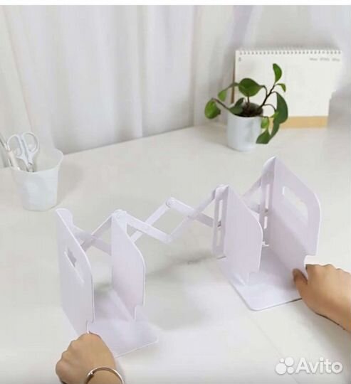 Подставка для книг