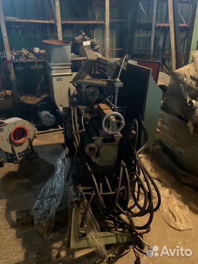 Токарный станок с чпу - 1И611